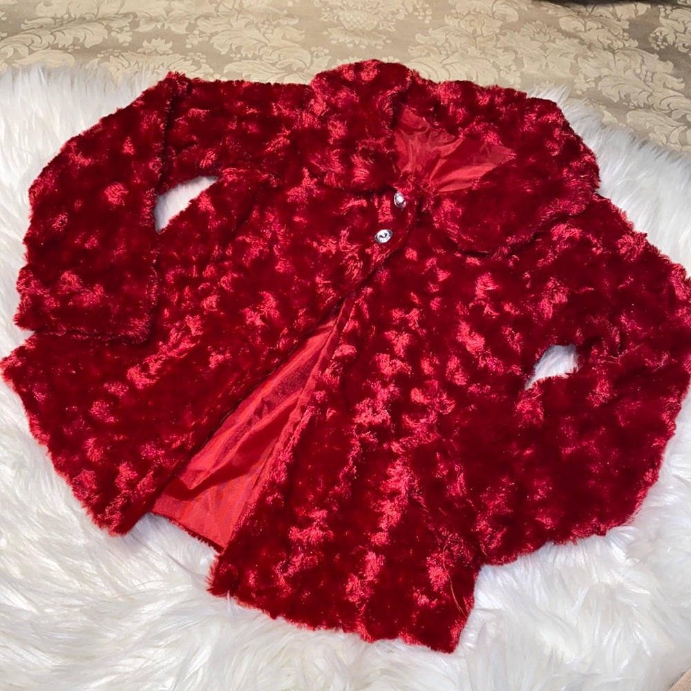 KID FASHION Size 4 Red Coat